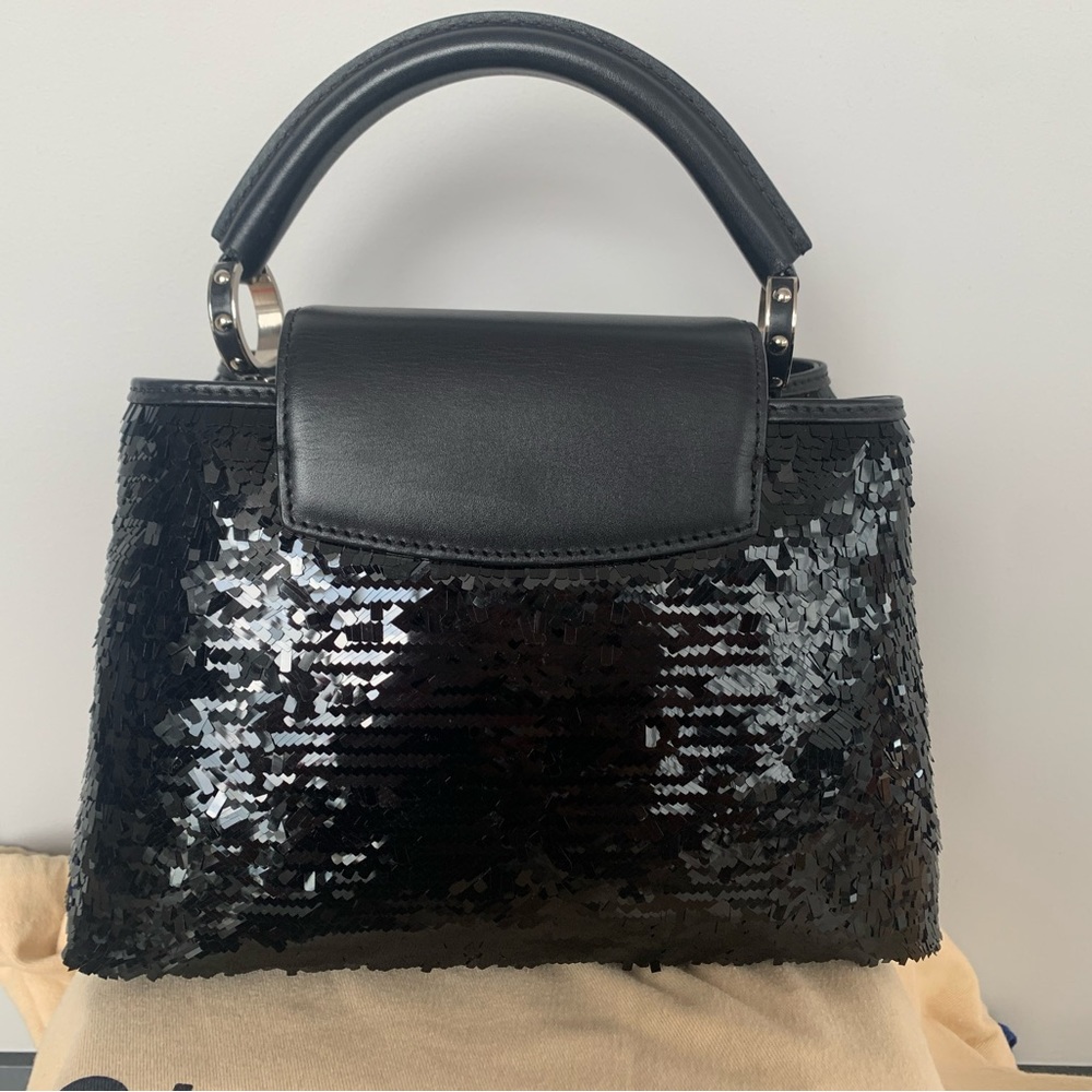 Louis Vuitton Capucines - Picture 4 of 17